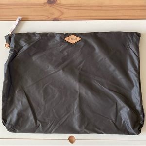 Mz Wallace Large Pouch from Jim Bag Gray Magnet